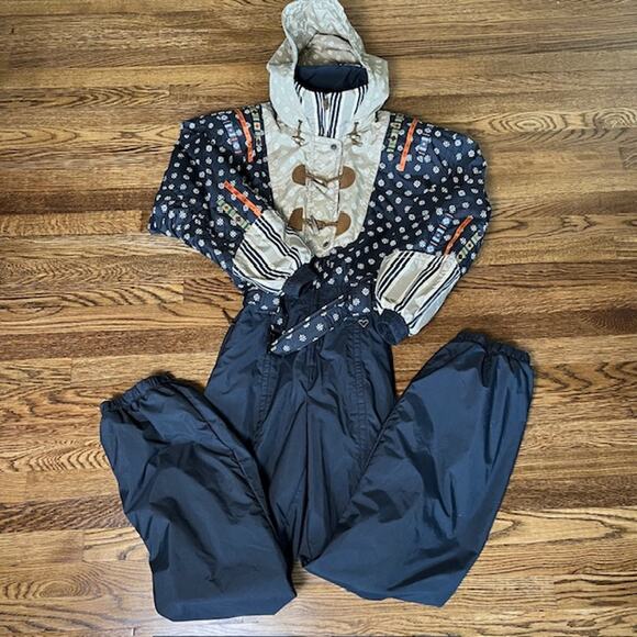 VTG 80s Obermeyer One-Piece Ski Suit Womens 12 Black Tan Retro Belted Hooded - Picture 1 of 10